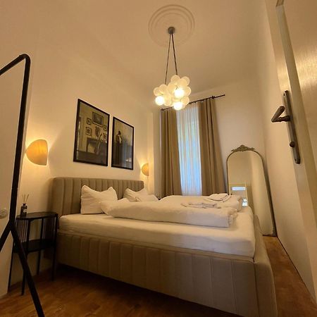 Apartma Aida 1908 Karlovy Vary Exterior photo